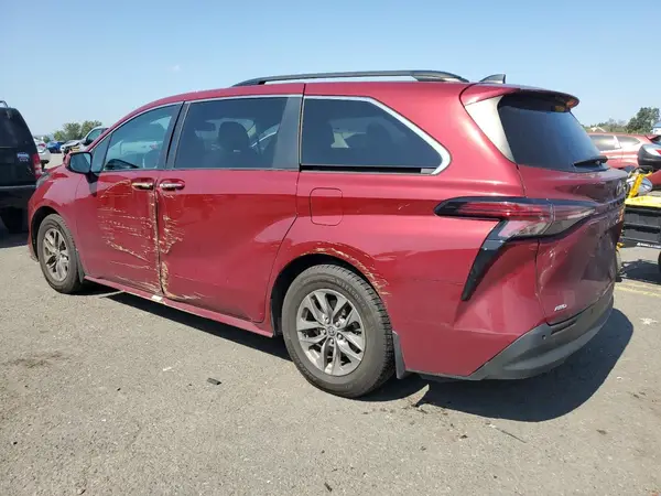 5TDYSKFC0NS052081 2022 TOYOTA SIENNA - Image 2
