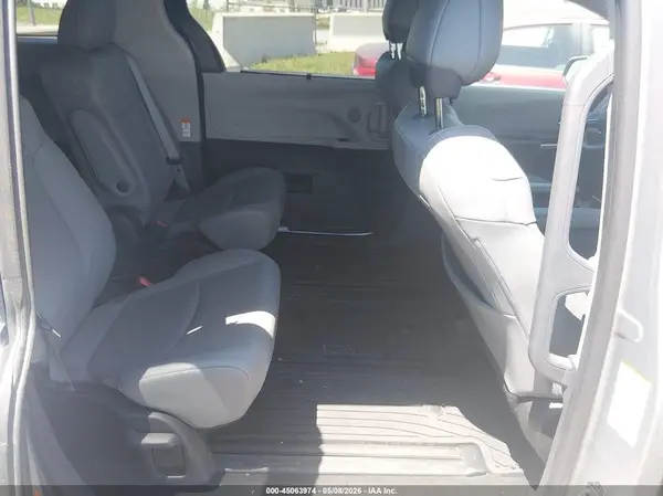 5TDYSKFC0NS057880 2022 TOYOTA SIENNA - Image 8