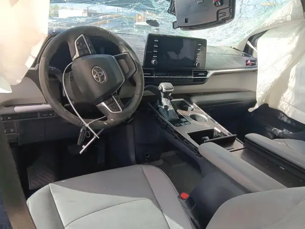 5TDYSKFC0NS061332 2022 TOYOTA SIENNA - Image 8