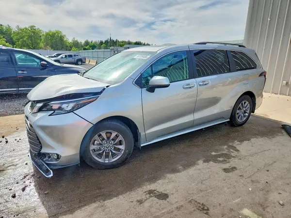 5TDYSKFC0RS118697 2024 TOYOTA SIENNA - Image 1