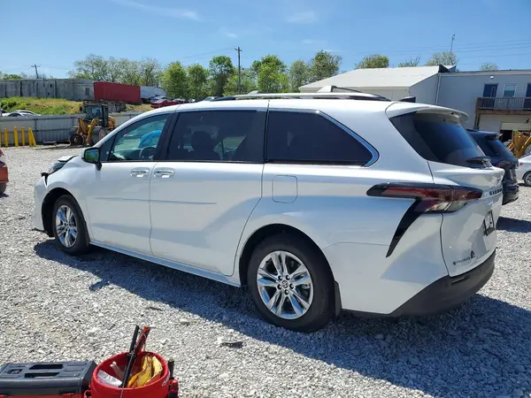 5TDYSKFC0TS254111 2026 TOYOTA SIENNA - Image 2