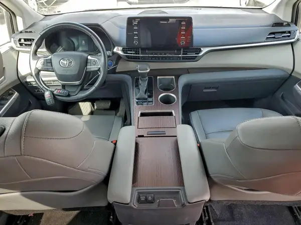 5TDYSKFC1MS022697 2021 TOYOTA SIENNA - Image 8