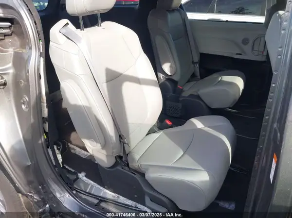 5TDYSKFC1SS162682 2025 TOYOTA SIENNA - Image 8