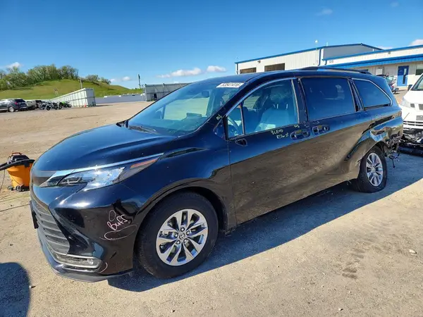 5TDYSKFC1SS185704 2025 TOYOTA SIENNA - Image 1