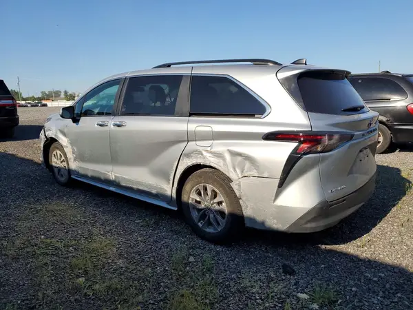 5TDYSKFC1SS188036 2025 TOYOTA SIENNA - Image 2