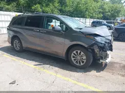 5TDYSKFC2RS125232 2024 TOYOTA SIENNA