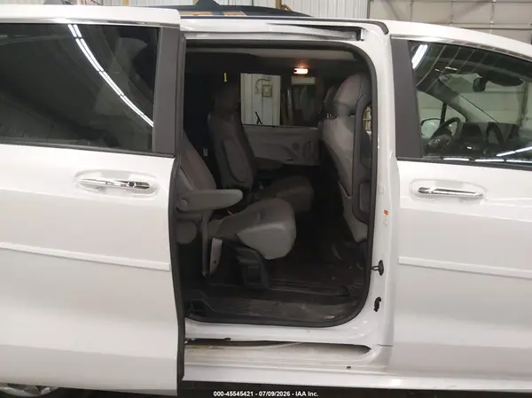 5TDYSKFC3SS160982 2025 TOYOTA SIENNA - Image 8