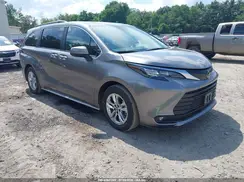 5TDYSKFC3TS244396 2026 TOYOTA SIENNA