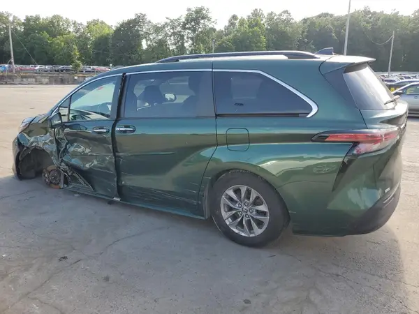 5TDYSKFC4NS042721 2022 TOYOTA SIENNA - Image 2