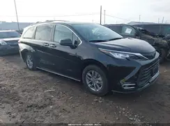 5TDYSKFC4NS044257 2022 TOYOTA SIENNA