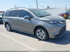 5TDYSKFC4TS235724 2026 TOYOTA SIENNA