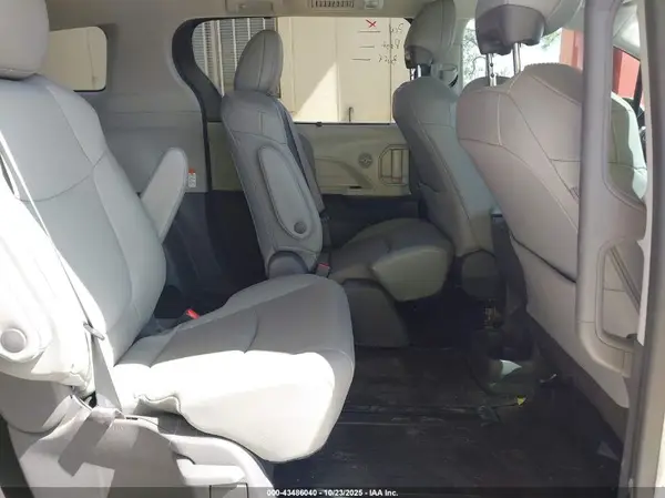 5TDYSKFC5MS007913 2021 TOYOTA SIENNA - Image 8