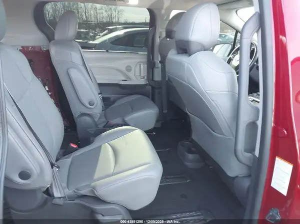 5TDYSKFC5MS013517 2021 TOYOTA SIENNA - Image 8