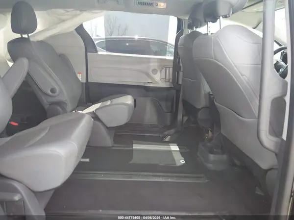 5TDYSKFC5MS038384 2021 TOYOTA SIENNA - Image 8