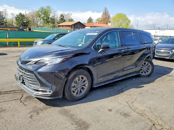 5TDYSKFC6MS012411 2021 TOYOTA SIENNA - Image 1