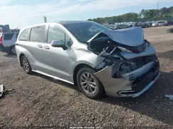 5TDYSKFC6MS018323 2021 TOYOTA SIENNA