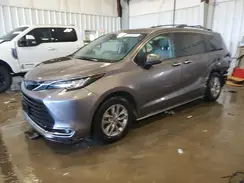 5TDYSKFC6NS043806 2022 TOYOTA SIENNA