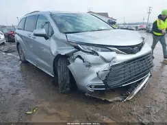 5TDYSKFC6NS050142 2022 TOYOTA SIENNA