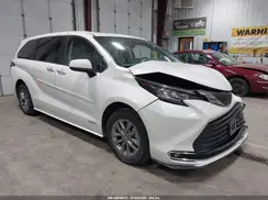 5TDYSKFC7MS018041 2021 TOYOTA SIENNA