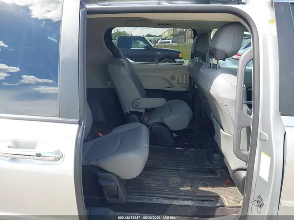 5TDYSKFC7PS074937 2023 TOYOTA SIENNA - Image 8