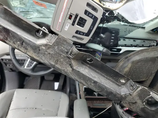5TDYSKFC7RS112119 2024 TOYOTA SIENNA - Image 8