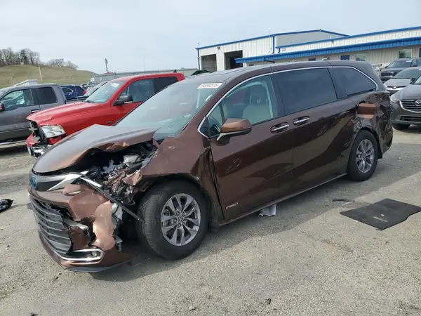5TDYSKFC8MS007999 2021 TOYOTA SIENNA - Image 1