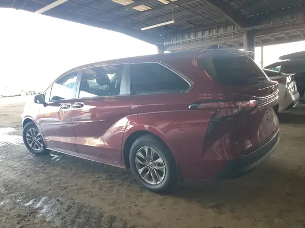 5TDYSKFC8MS013446 2021 TOYOTA SIENNA - Image 2
