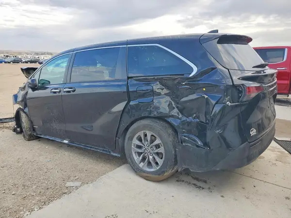 5TDYSKFC8MS026620 2021 TOYOTA SIENNA - Image 2