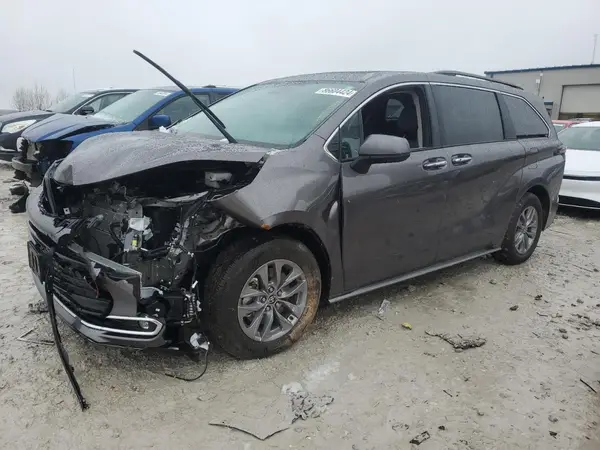 5TDYSKFC8RS150152 2024 TOYOTA SIENNA - Image 1