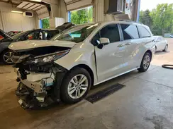 5TDYSKFC9TS246203 2026 TOYOTA SIENNA