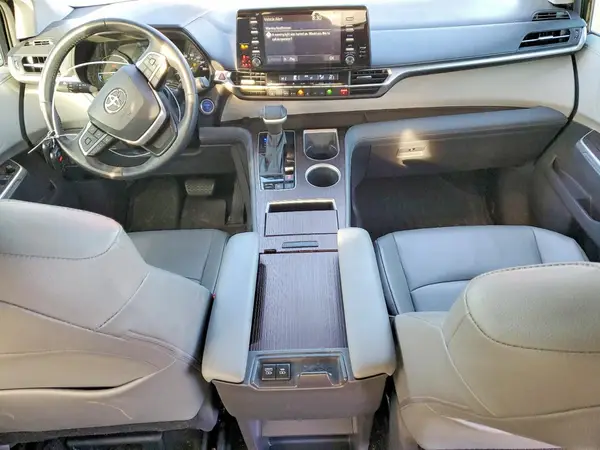 5TDYSKFCXMS036176 2021 TOYOTA SIENNA - Image 8