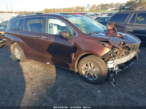 5TDYSKFCXMS036212 2021 TOYOTA SIENNA - Image 1