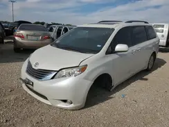 5TDYZ3DC0HS769685 2017 TOYOTA SIENNA