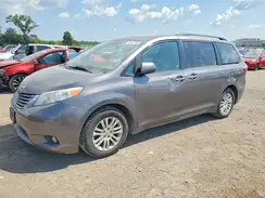 5TDYZ3DC0HS773946 2017 TOYOTA SIENNA