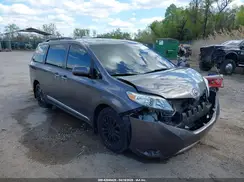 5TDYZ3DC0HS816861 2017 TOYOTA SIENNA