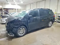 5TDYZ3DC0HS819498 2017 TOYOTA SIENNA