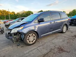 5TDYZ3DC0HS855319 2017 TOYOTA SIENNA