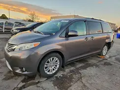 5TDYZ3DC0HS869043 2017 TOYOTA SIENNA