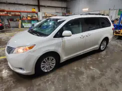 5TDYZ3DC0HS893584 2017 TOYOTA SIENNA