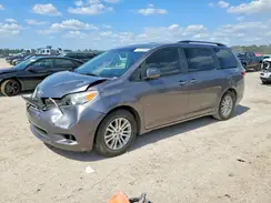 5TDYZ3DC0HS896257 2017 TOYOTA SIENNA