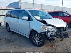 5TDYZ3DC0JS902001 2018 TOYOTA SIENNA