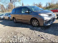 5TDYZ3DC0JS912804 2018 TOYOTA SIENNA