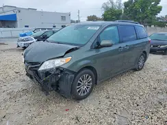 5TDYZ3DC0JS942398 2018 TOYOTA SIENNA
