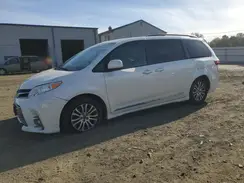5TDYZ3DC0JS945267 2018 TOYOTA SIENNA