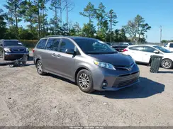 5TDYZ3DC0KS007111 2019 TOYOTA SIENNA