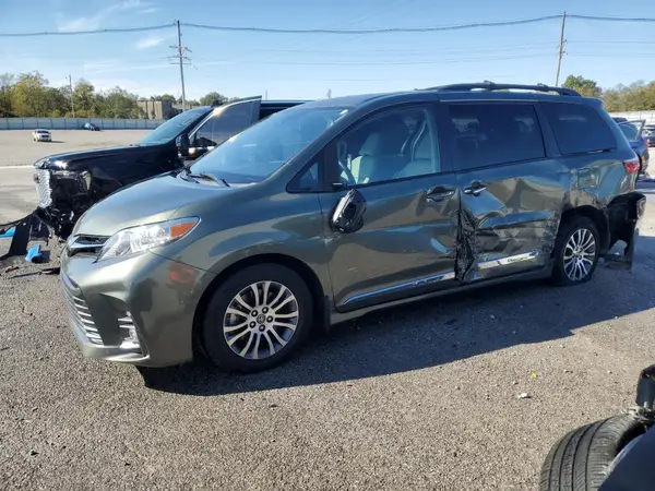 5TDYZ3DC0KS970722 2019 TOYOTA SIENNA - Image 1
