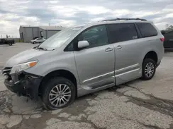 5TDYZ3DC0KS973992 2019 TOYOTA SIENNA
