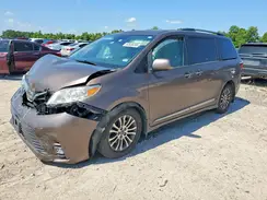 5TDYZ3DC0KS976617 2019 TOYOTA SIENNA