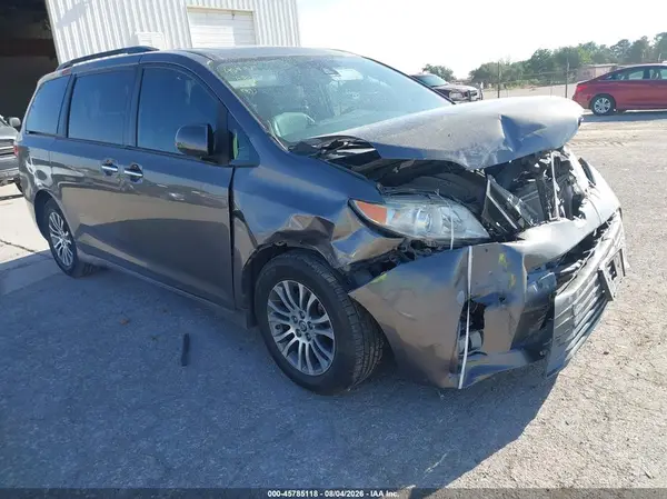 5TDYZ3DC0LS022211 2020 TOYOTA SIENNA - Image 1