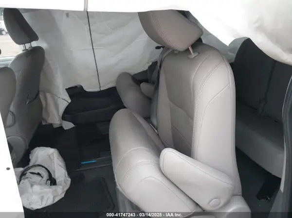 5TDYZ3DC0LS024542 2020 TOYOTA SIENNA - Image 8